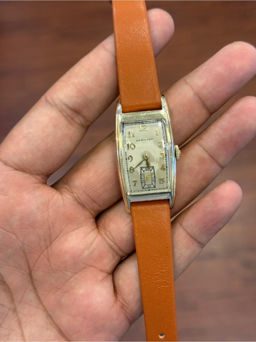 HAMILTON MENS 1940s CURVEX MECHANICAL 14k GOLD FILLED ART DECO WRISTWATCH